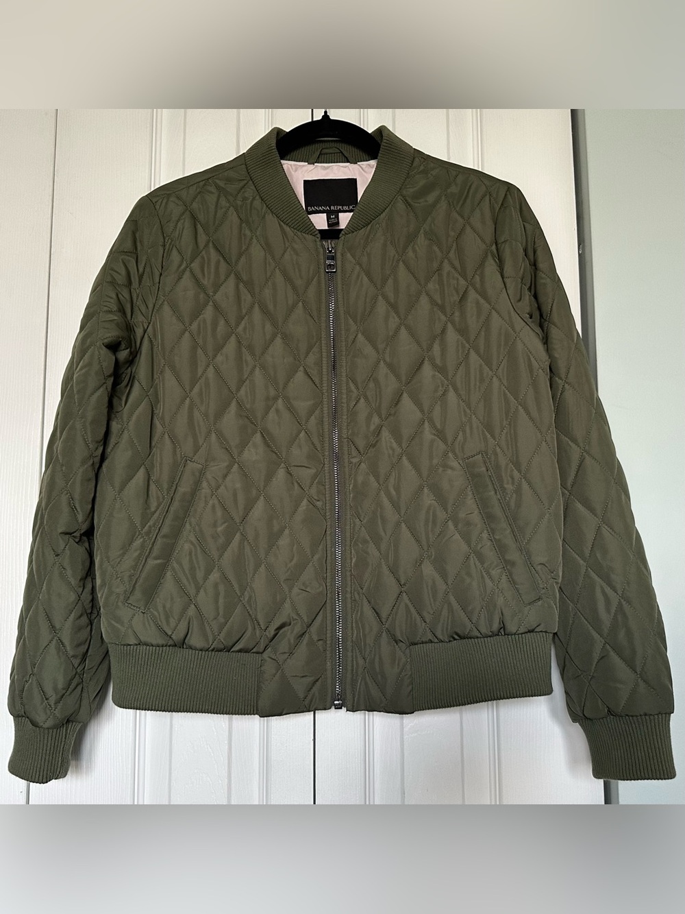 Banana Republic Quilted Bomber Jacket Women's M Olive Green Blush Pink Lining